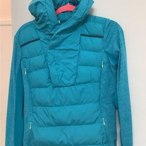 Lululemon Athletica Aqua Quilted Jackets beautiful hoodie, and color is gorgeous